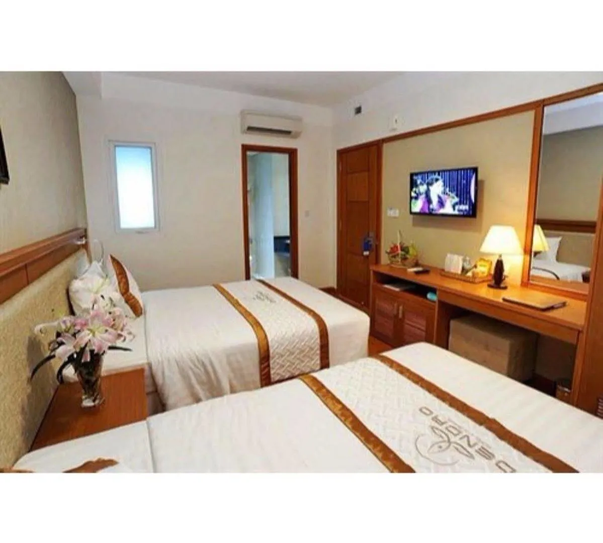 Dendro Hotel Nha Trang 3*,