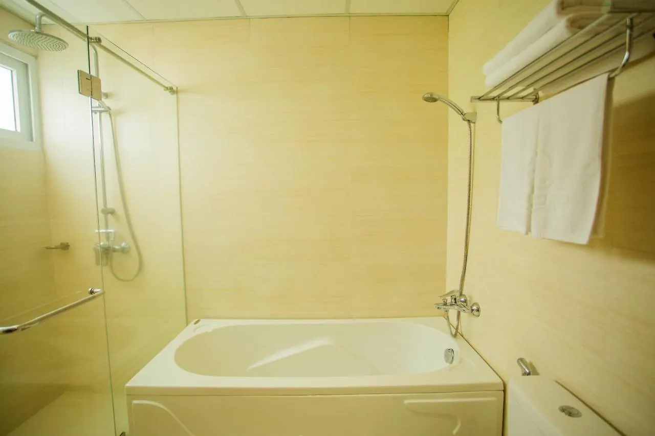 נה טראנג Dendro Beachfront Hotel 3*, נה טראנג
