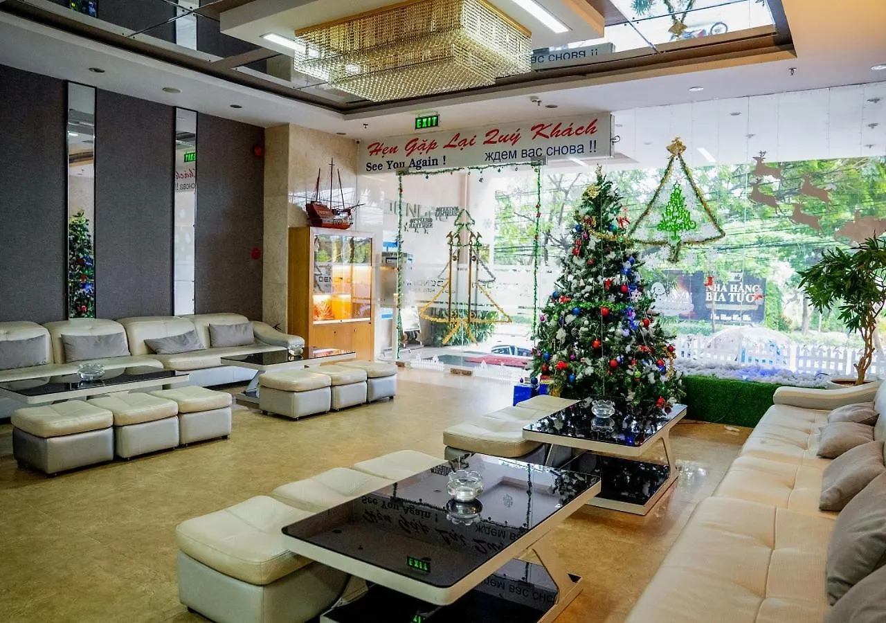 נה טראנג Dendro Beachfront Hotel נה טראנג